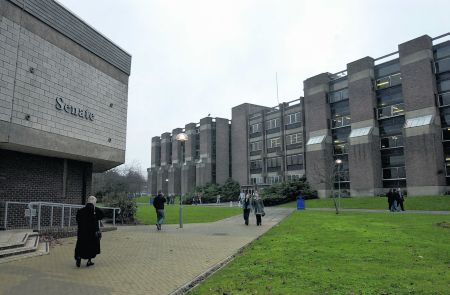 英国肯特大学大二本科学位课程概述