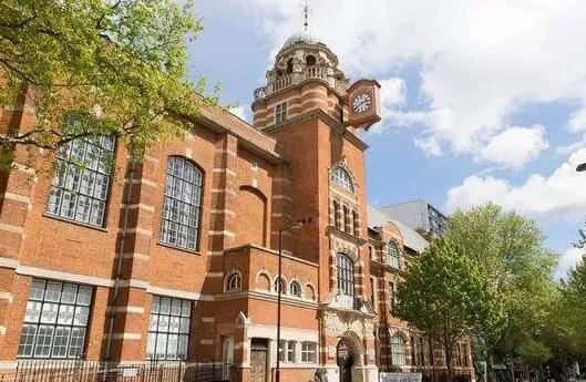 英国伦敦大学城市学院本科预科课程及辅导