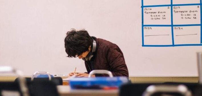 英国接受languagecert的学校有哪些？