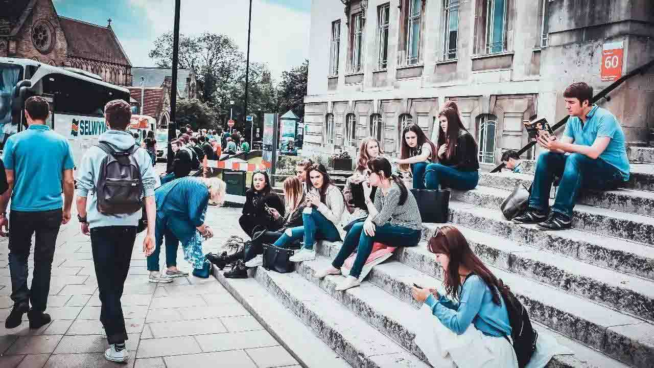 University of Leeds Accounting and Finance补习辅导