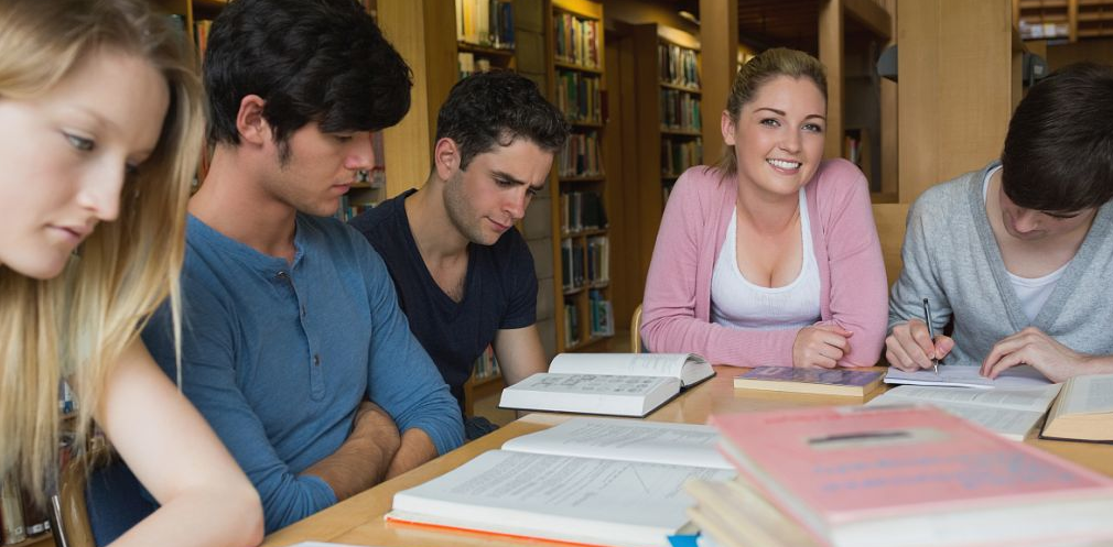 ECAA入学考试辅导：剑桥大学经济专业入学考试