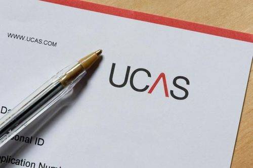英国大学辅导机构：财务作业留学