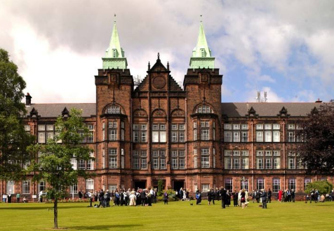 英国斯特拉斯克莱德大学大三辅导