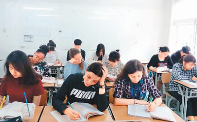 直接读大二，担心跟不上课程预习