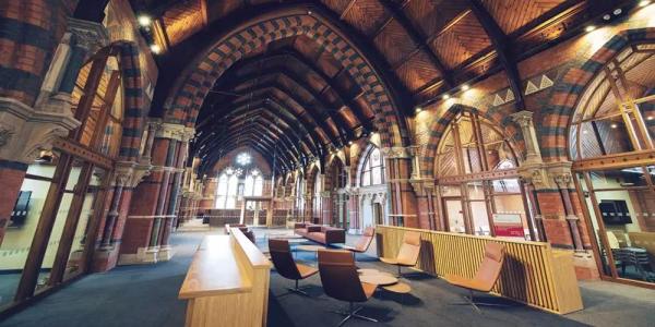 英国女王大学(QUB)计量金融学作业课程在线辅导