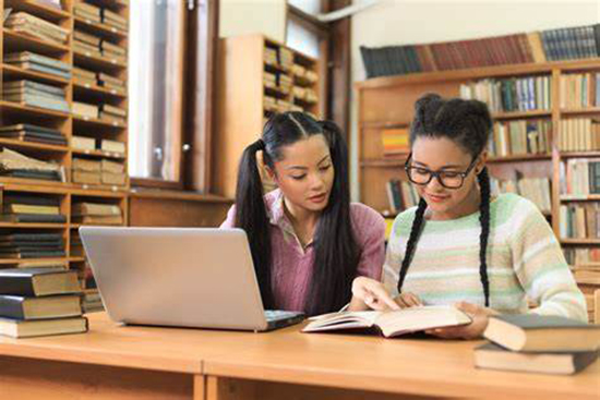 伊利诺伊大学香槟分校入学面试中的个性化问题应对策略