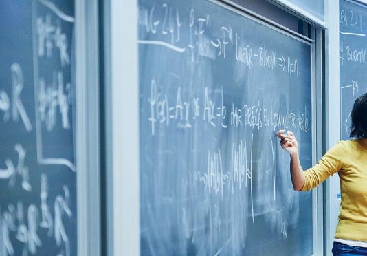 美本金融数学课程主要学什么？新生怎样预习？