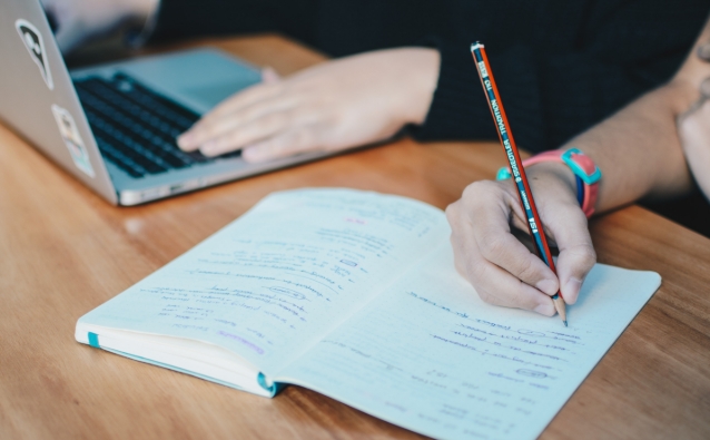 纽约大学金融专业期末考试备考攻略