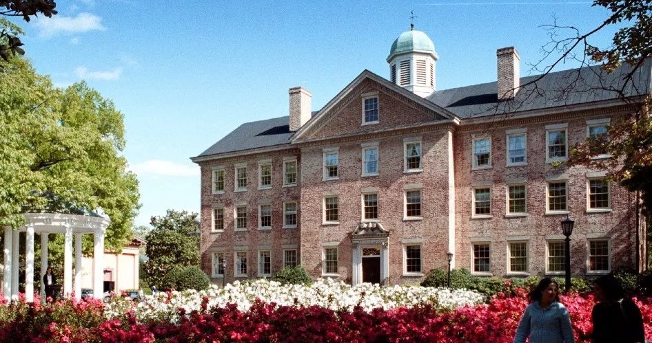 北卡罗来纳大学教堂山分校入学笔面试一般会问什么问题？