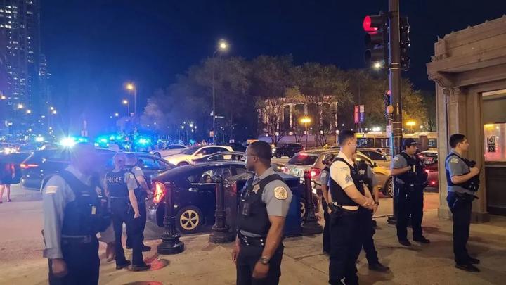 全城暴乱后，芝加哥最高警察详细说明夏季安全计划