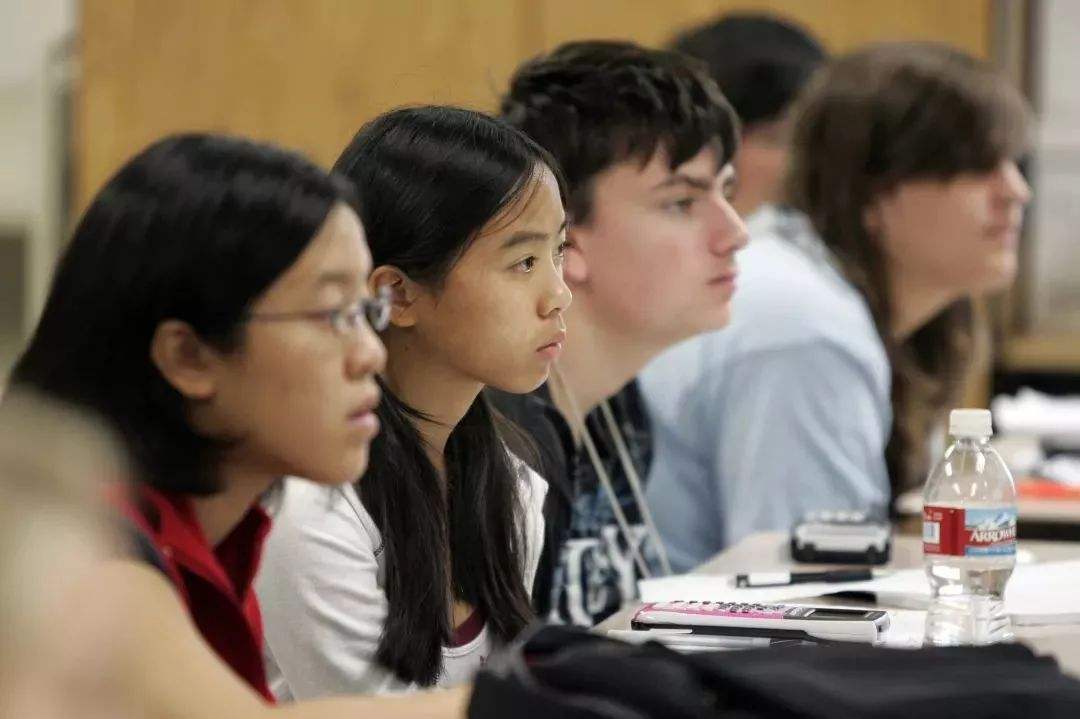 留学生预习大一课程