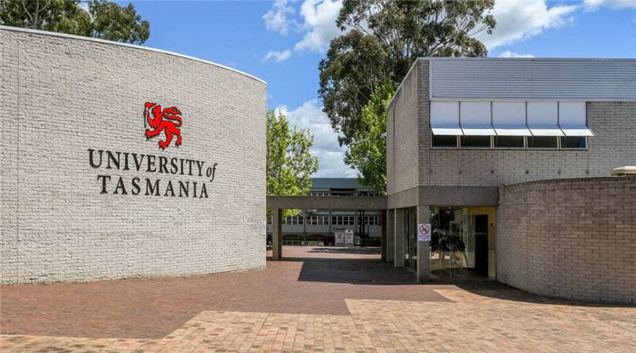 美国塔斯马尼亚大学管理专业课件辅导