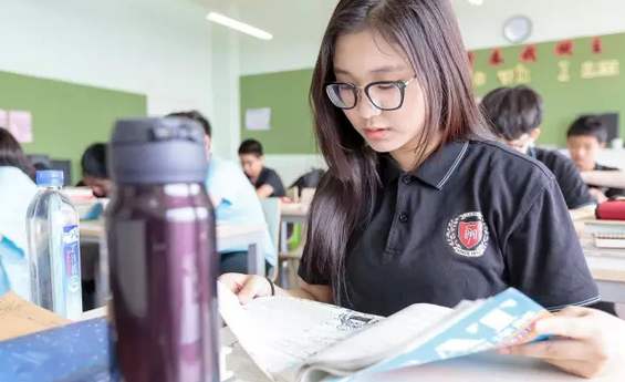 国际课程学生辅导