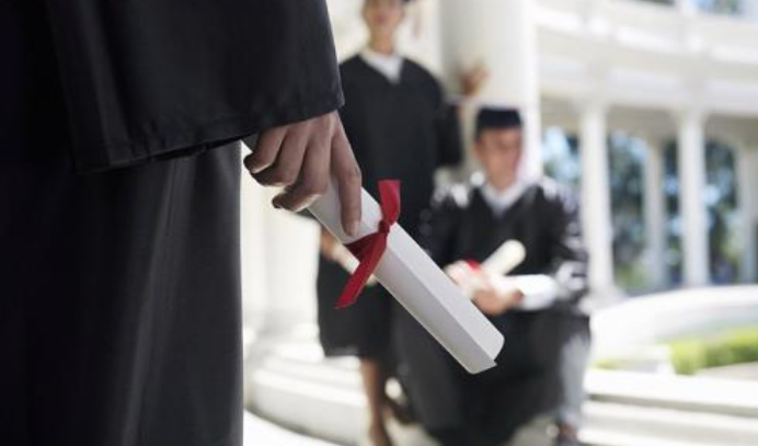 美国大学经济本科排名