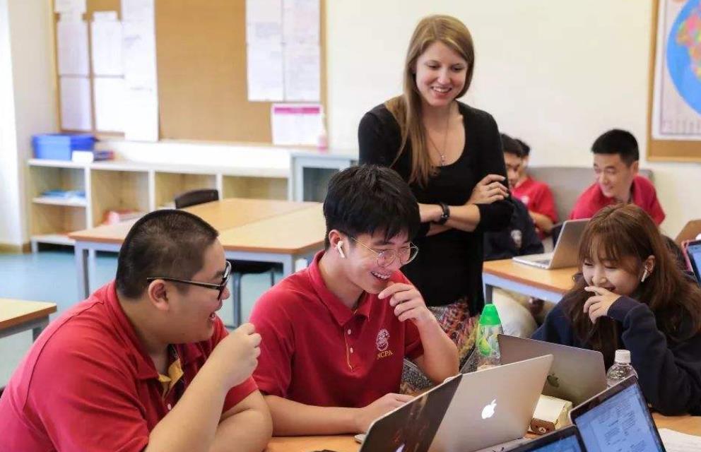 美国大学学术课程和国内有一些不一样呢？